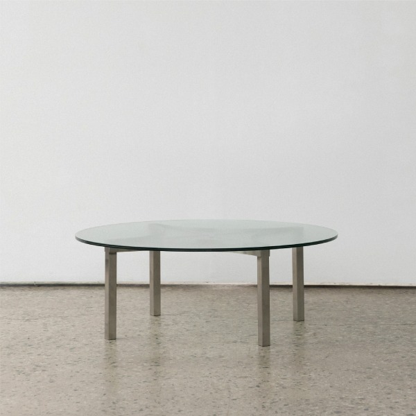 Curve Low Table (Pure)
